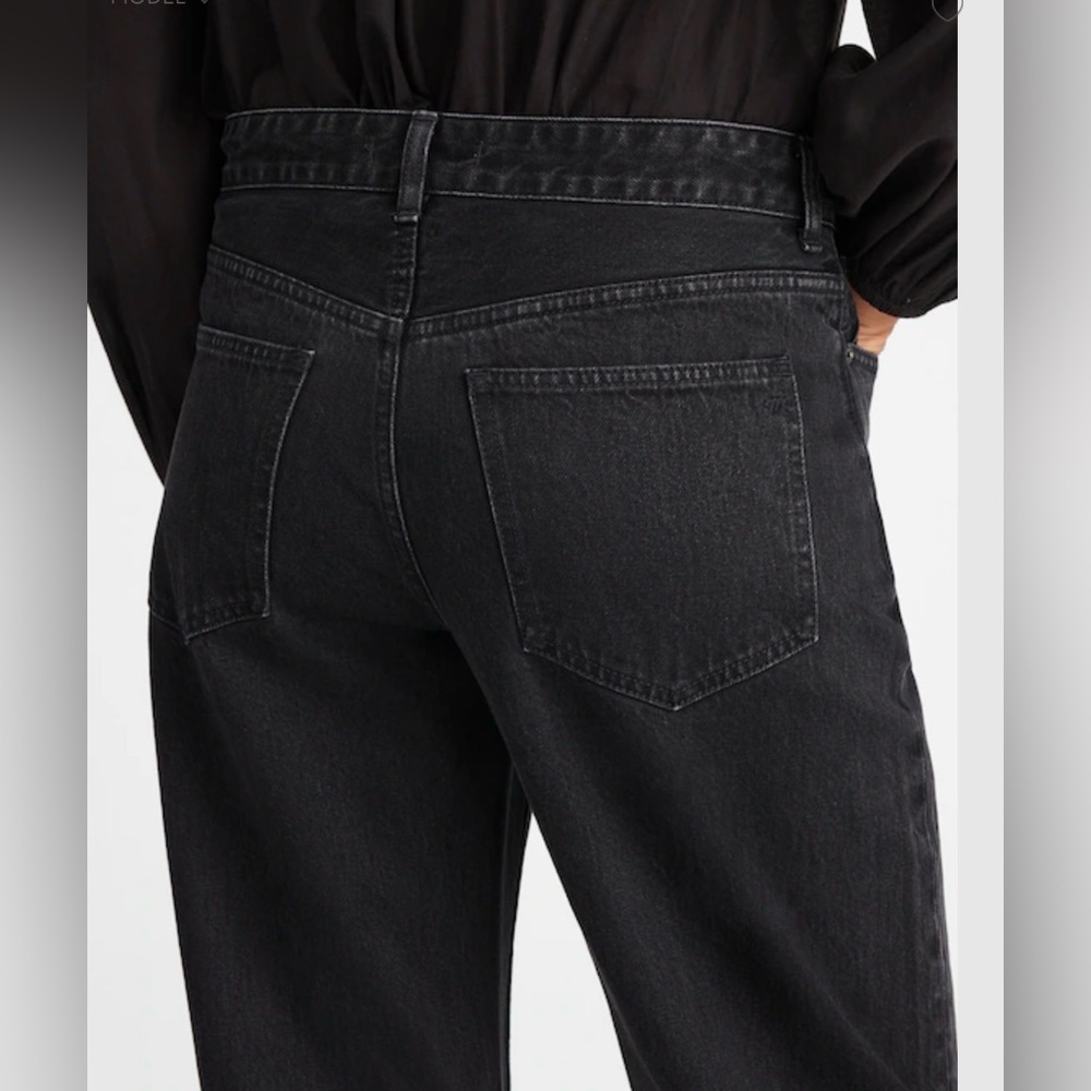 Madewell The Darted Barrel-Leg Jean - Picture 5 of 9